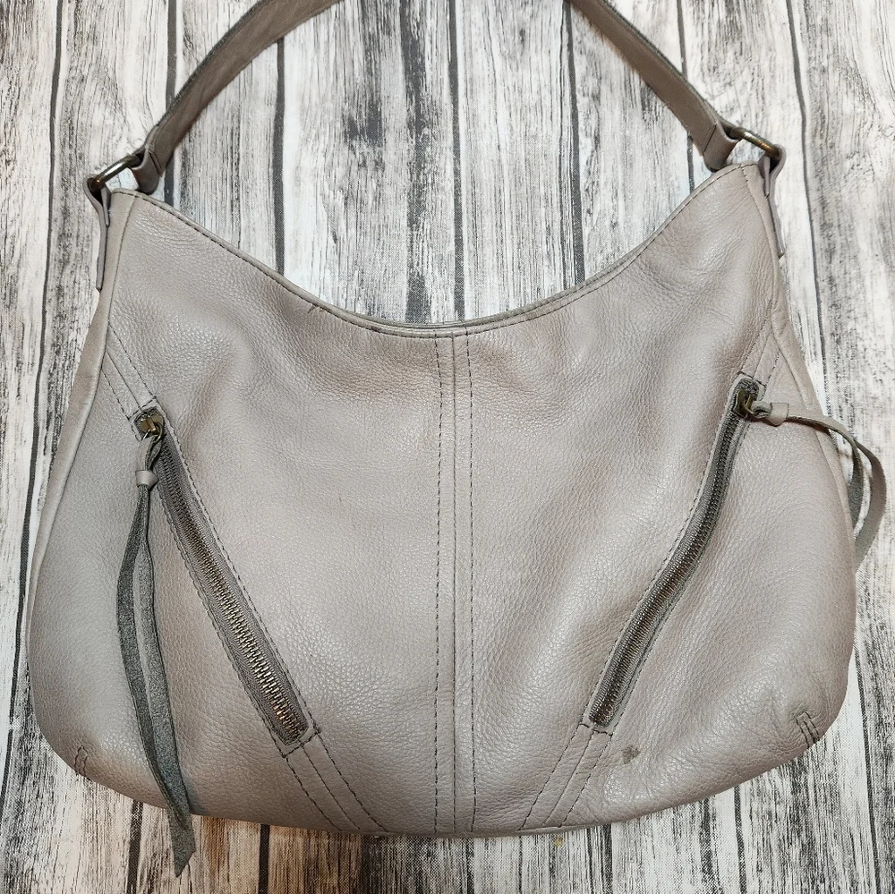 American leather Taupe Hobo‎